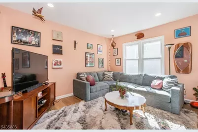 50 Jefferson Ave #all, Hasbrouck Heights, NJ 07604 - Photo 12