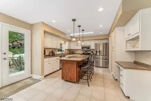9 Westminster Dr, Clinton Township, NJ 08801 - Photo 12