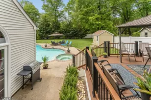 9 Westminster Dr, Clinton Township, NJ 08801 - Photo 40