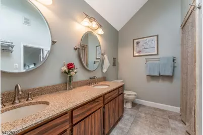 9 Westminster Dr, Clinton Township, NJ 08801 - Photo 28