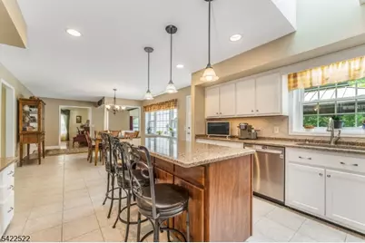 9 Westminster Dr, Clinton Township, NJ 08801 - Photo 14