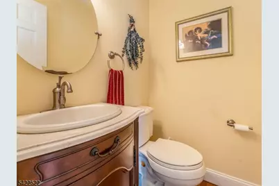 9 Westminster Dr, Clinton Township, NJ 08801 - Photo 20