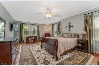 9 Westminster Dr, Clinton Township, NJ 08801 - Photo 26