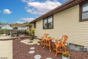 414 N Greasheimer St, Manville, NJ 08835 - Photo 26
