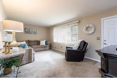 414 N Greasheimer St, Manville, NJ 08835 - Photo 8