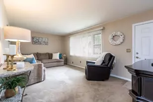 414 N Greasheimer St, Manville, NJ 08835 - Photo 8