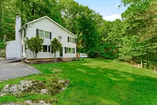 84 Scudders Rd, Sparta Township, NJ 07871 - Photo 2
