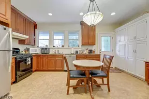 14 Caton Terrace, Caldwell, NJ 07006 - Photo 6