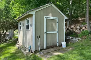 27 Seneca Ave, Rockaway Township, NJ 07866 - Photo 38