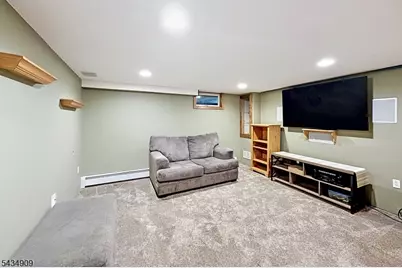 27 Seneca Ave, Rockaway Township, NJ 07866 - Photo 32