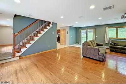 27 Seneca Ave, Rockaway Township, NJ 07866 - Photo 6