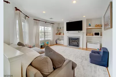14 Lagoon Way, Roxbury Township, NJ 07852 - Photo 10