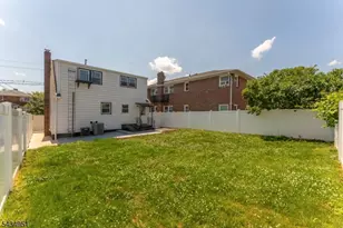 323 S Wood Ave, Linden, NJ 07036 - Photo 24