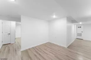 323 S Wood Ave, Linden, NJ 07036 - Photo 12
