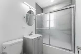 323 S Wood Ave, Linden, NJ 07036 - Photo 10