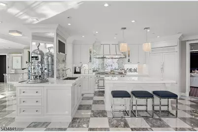 600 Harbor #1079, Weehawken, NJ 07086 - Photo 16