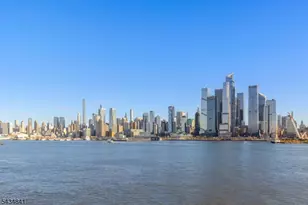 600 Harbor, Weehawken, NJ 07086 - Photo 44