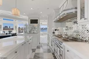 600 Harbor, Weehawken, NJ 07086 - Photo 18