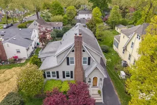 112 Severin Ct, Cranford Township, NJ 07016 - Photo 2