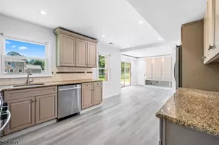 726 New Brunswick Rd, Franklin Township, NJ 08873 - Photo 6