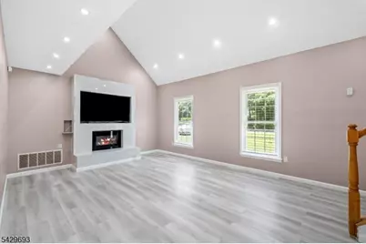 726 New Brunswick Rd, Franklin Township, NJ 08873 - Photo 14