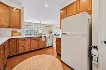 4 Quarry Dr #B2, Woodland Park, NJ 07424 - Photo 10