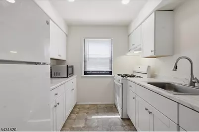401 US Highway 22 #A, North Plainfield, NJ 07060 - Photo 10