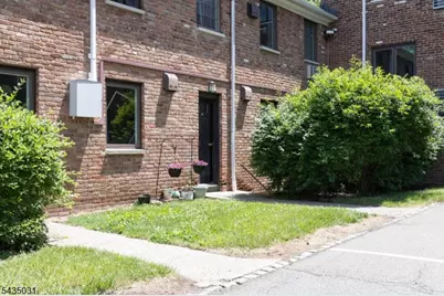 38C Troy Dr #C, Springfield, NJ 07081 - Photo 10