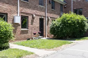 38C Troy Dr, Springfield, NJ 07081 - Photo 10