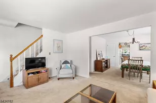 5 Oakwood Terrace, Bloomingdale, NJ 07403 - Photo 6