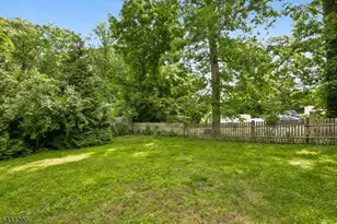 39 Shadylawn Dr, Madison, NJ 07940 - Photo 24
