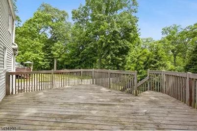 39 Shadylawn Dr, Madison, NJ 07940 - Photo 2
