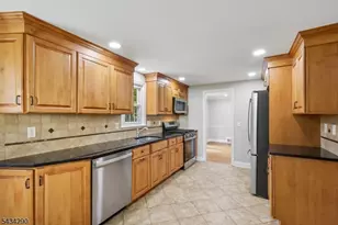 39 Shadylawn Dr, Madison, NJ 07940 - Photo 10