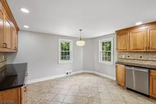 39 Shadylawn Dr, Madison, NJ 07940 - Photo 8