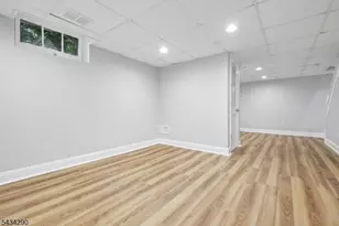 39 Shadylawn Dr, Madison, NJ 07940 - Photo 20