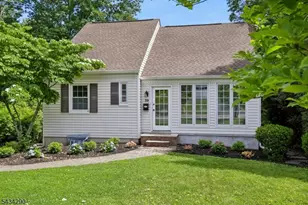 39 Shadylawn Dr, Madison, NJ 07940 - Photo 1