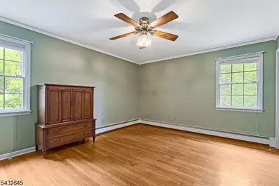 12 Dogwood Dr, Chester, NJ 07930 - Photo 10