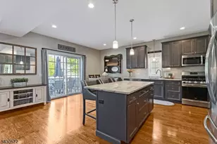 323 S Madison Ave, Dunellen, NJ 08812 - Photo 6