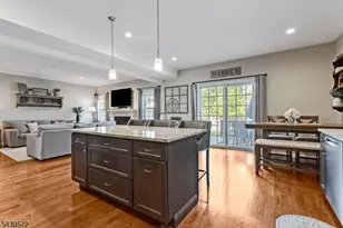 323 S Madison Ave, Dunellen, NJ 08812 - Photo 8