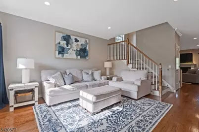 323 S Madison Ave, Dunellen, NJ 08812 - Photo 4