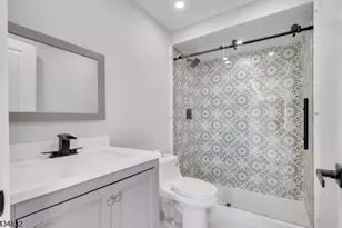 160 Overlook Ave, Hackensack, NJ 07601 - Photo 12