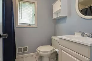 42 Stirling Ln, Wayne, NJ 07470 - Photo 24