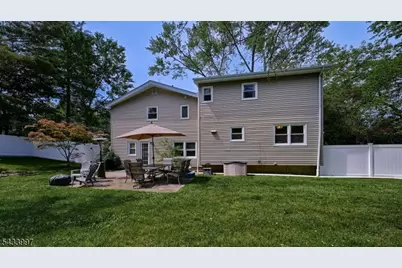 42 Stirling Ln, Wayne, NJ 07470 - Photo 30