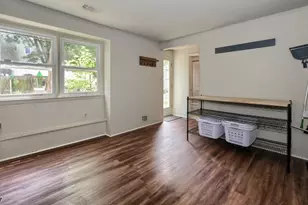 42 Stirling Ln, Wayne, NJ 07470 - Photo 12