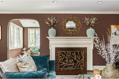 90 Stonehouse Rd, Glen Ridge, NJ 07028 - Photo 8