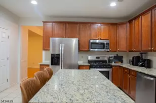 4 Lewis Hollow Rd, Randolph Township, NJ 07945 - Photo 6