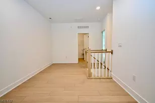26 Arowana Rd, Randolph Township, NJ 07869 - Photo 14