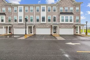 3 Coogan Ct, Morris Plains, NJ 07950 - Photo 22