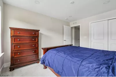 3 Coogan Ct, Morris Plains, NJ 07950 - Photo 10