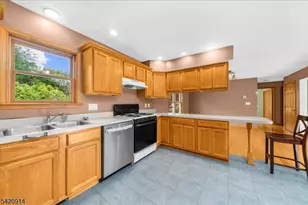 441 Pittstown Rd, Franklin Township, NJ 08867 - Photo 6